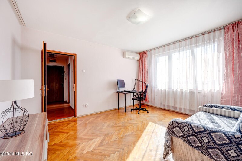 Metrou 1 Mai, vanzare apartament 3 camere, comision 0%