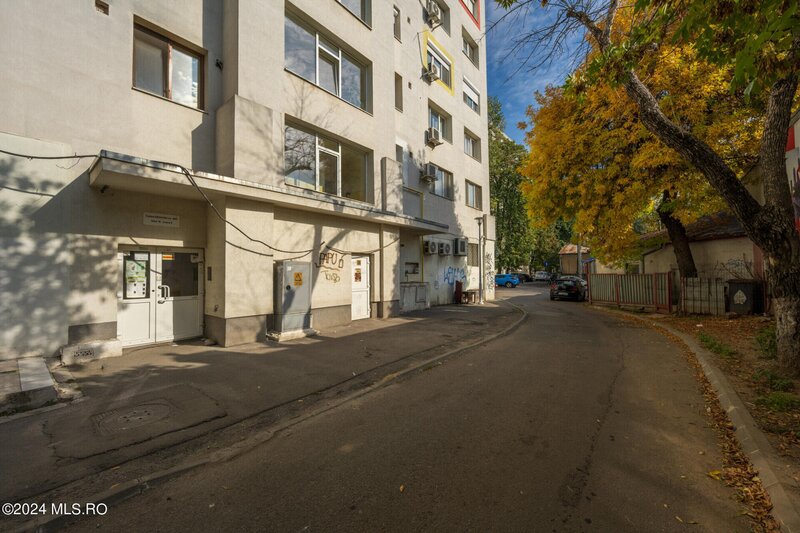 Metrou 1 Mai, vanzare apartament 3 camere, comision 0%